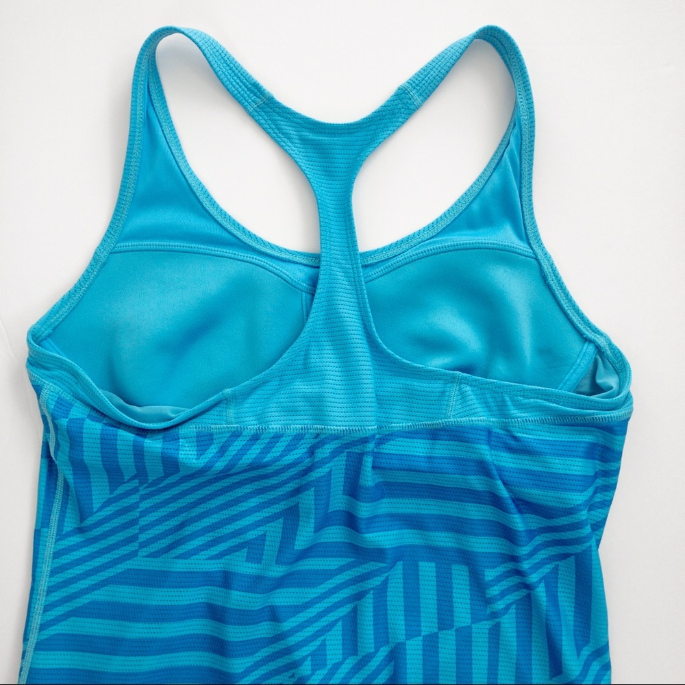 Nike Tank Top - Picture 3 of 6